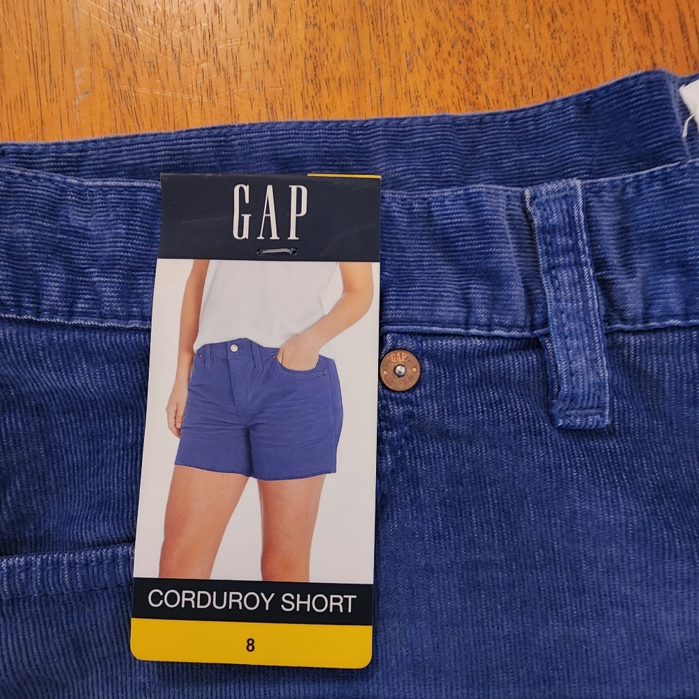GAP Women's Dark Blue Corduroy Jean Shorts. Size 8 NWT - Picture 4 of 5